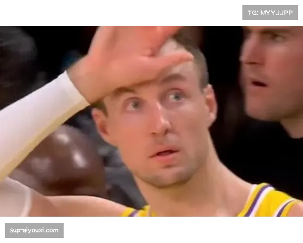 肯纳德湖人无球跑动创造机会 但接球投篮命中率出现下滑 肯纳德湖人无球跑动创造机会 但接球投篮命中率出现下滑